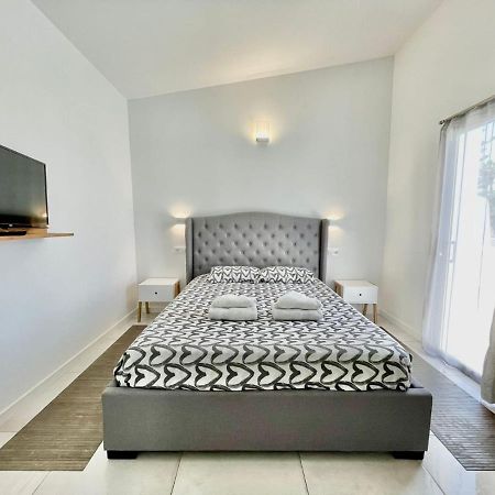 Villa 12 Адехе Экстерьер фото
