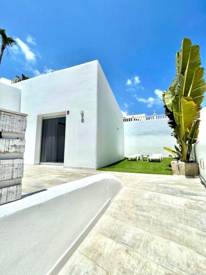Villa 12 Адехе Экстерьер фото